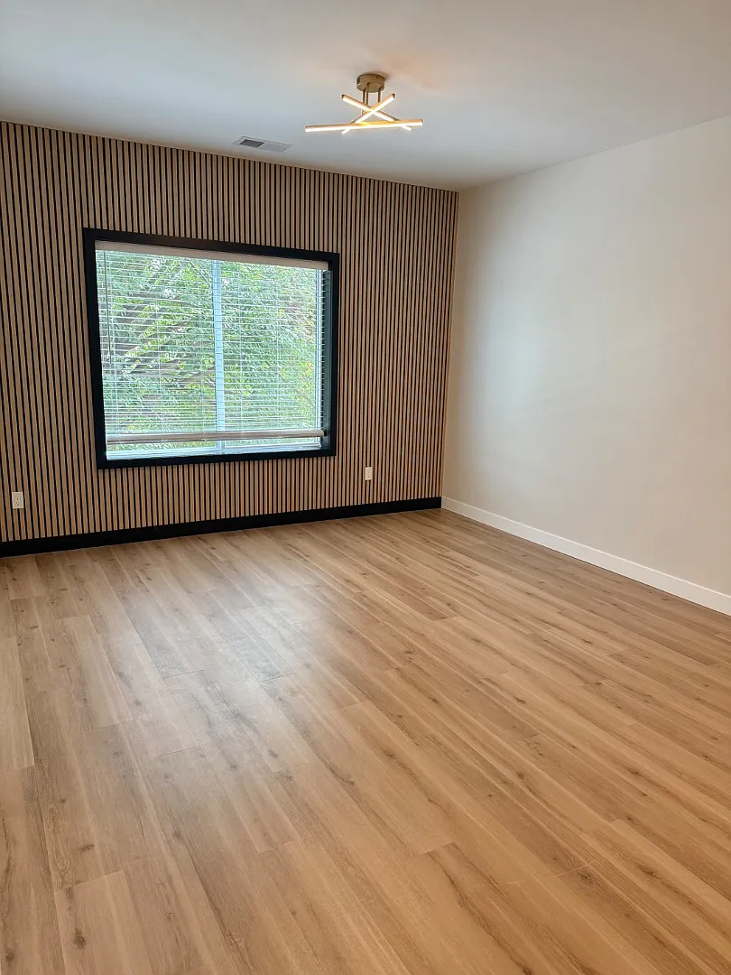 2305 Ave G - Apt. 205 Fort Madison, IA — Photo 2