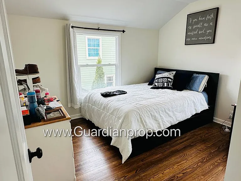 2700 Quentin Ave — Photo 14