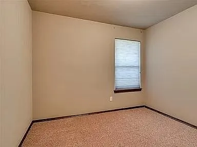 3308 Sharon Dr — Photo 16