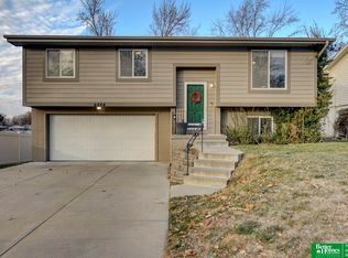 6224 S 151st St, Omaha, NE 68137