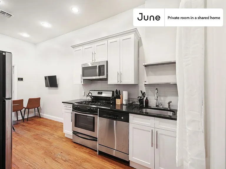 89 Kingston Ave #A — Photo 2