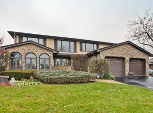 1228 E Carpenter Dr, Palatine, IL 60074