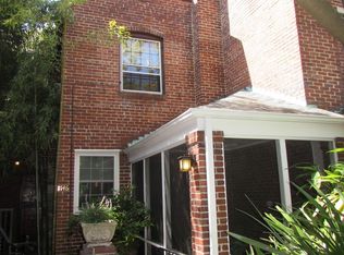 1748 Hobart St NW #B, Washington, DC 20009