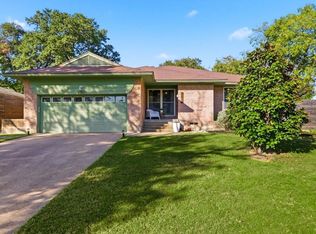 2330 Peavy Pl, Dallas, TX 75228