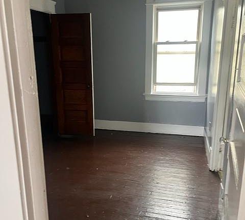 5th image of 2459 E 89th St