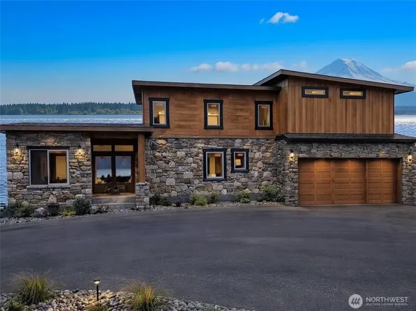 14198 Olalla Crest Lane SE, Olalla, WA 98359