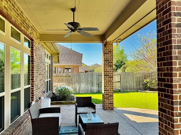 18614 Town Bluff Dr — Photo 25