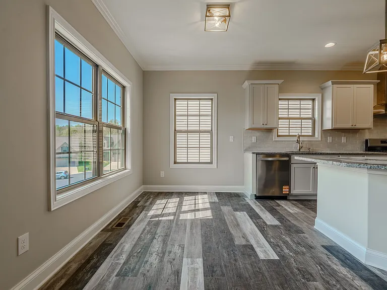 2927 Snow Pond Rd — Photo 30