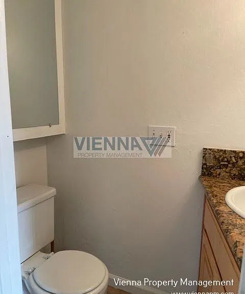 7032 Fair Oaks Blvd — Photo 13