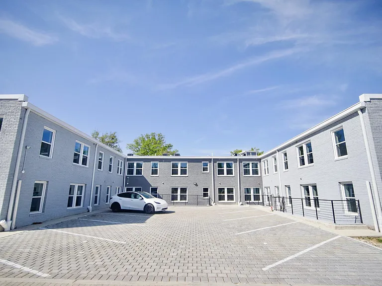 232 Hamilton St NW #C03 — Photo 9