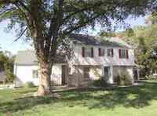 3101 Farmington Rd, Hutchinson, KS 67502