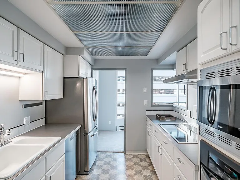 1500 SW 5th Ave #901 — Photo 2