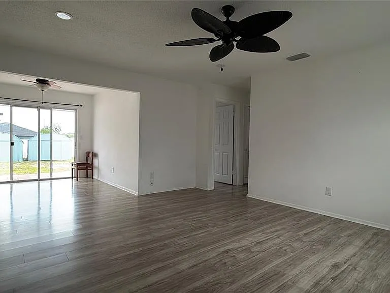 1767 Valencia Ave — Photo 6