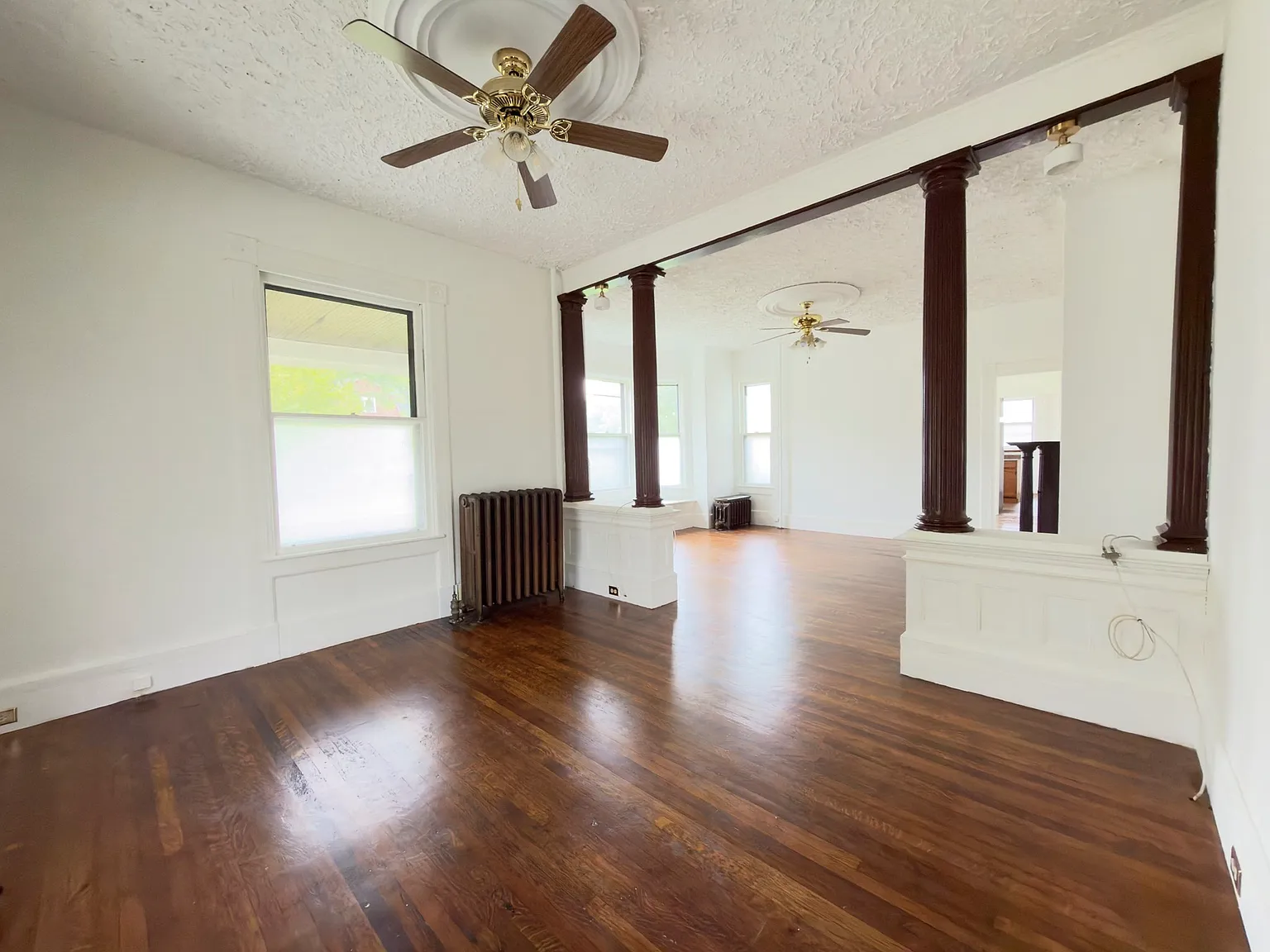2 bed, 1.0 bath, 1385 sqft, $1,700 — Photo 3