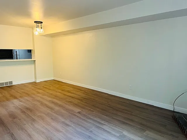7520 Banner Ct — Photo 6