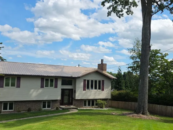 1224 Kingston Ct, Kingsport, TN 37660