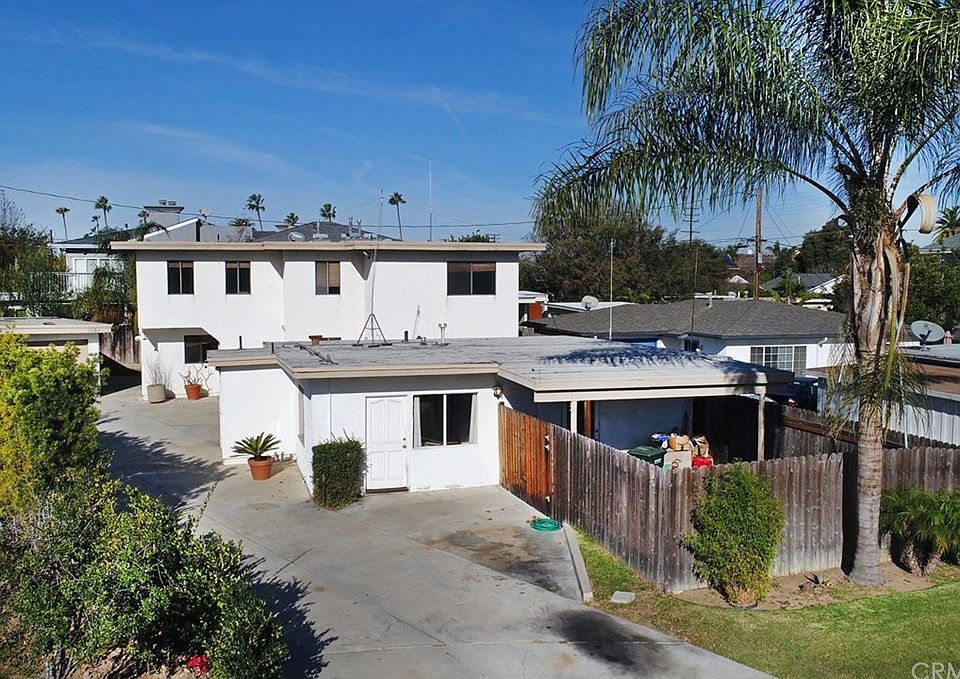 1st image of 1589 Redlands Pl