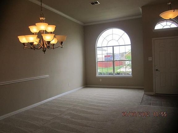 2nd image of 704 Cross Meadow Blvd