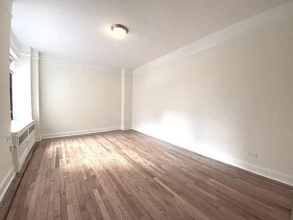 5th image of 615 W 172nd St APT 5