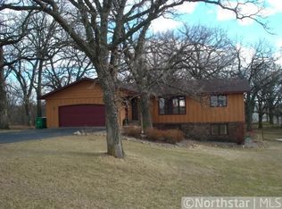 1272 10th St NE, Sauk Rapids, MN 56379