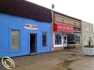 2215 Fort St, Lincoln Park, MI 48146