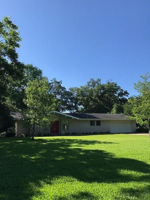 1st image of 531 Oak Dr
