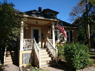 21 Varick Rd, West Roxbury, MA 02132