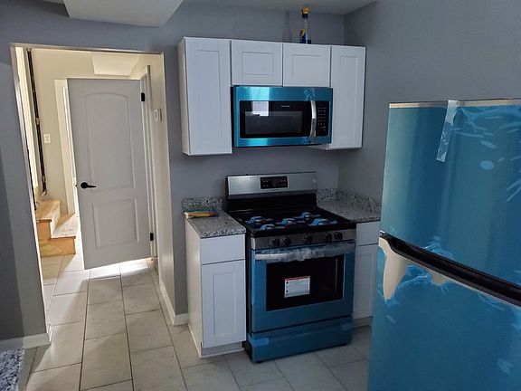 4th image of 6418 S Eberhart Ave