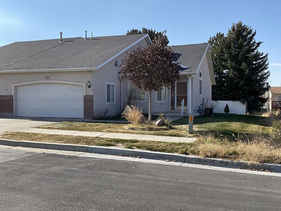 1st image of 263 N Home Towne Ct