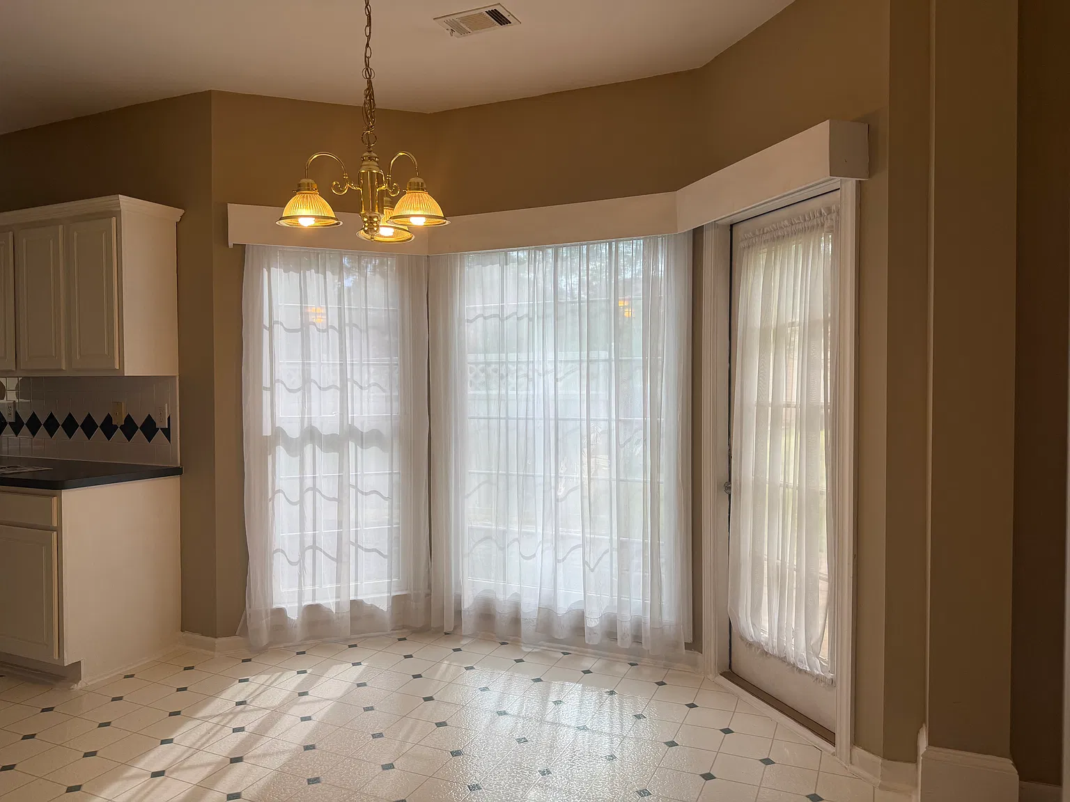 645 Kimball Parc Way — Photo 4