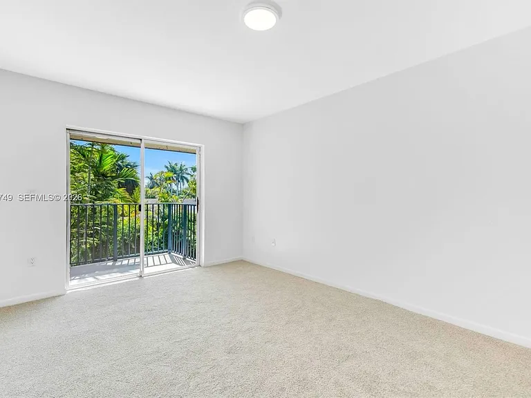 15391 S Dixie Hwy #60 — Photo 8