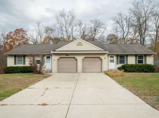 14827 Timber Ln, Spring Lake, MI 49456