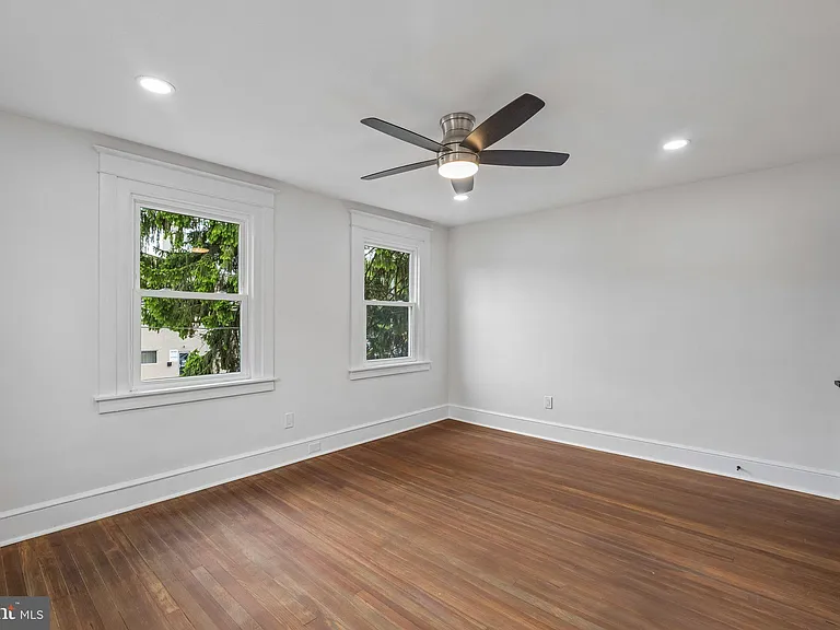 114 Conestoga Rd — Photo 48