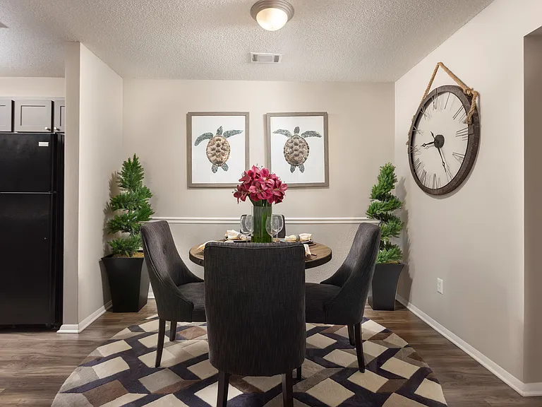 Azure Cove Apartment Homes — Photo 40