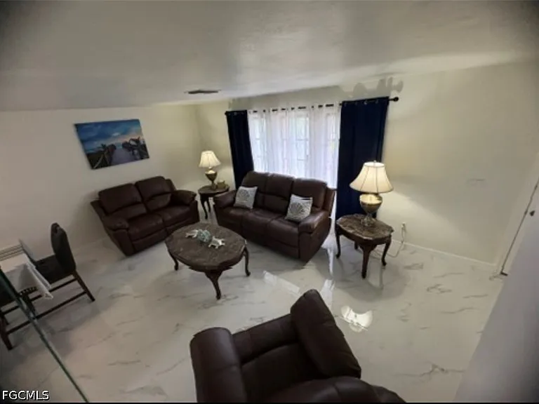 4509 SW 1st Pl — Photo 10