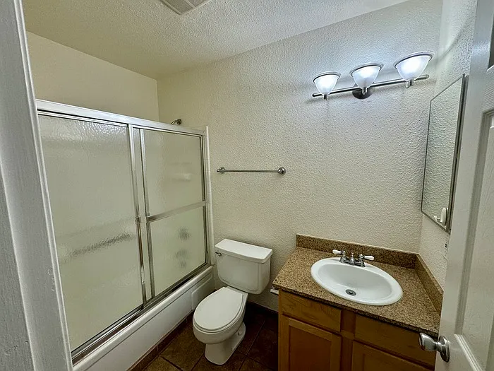 9200 Madison Ave #153 — Photo 2