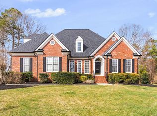 105 Seagrave Pl, Morrisville, NC 27560