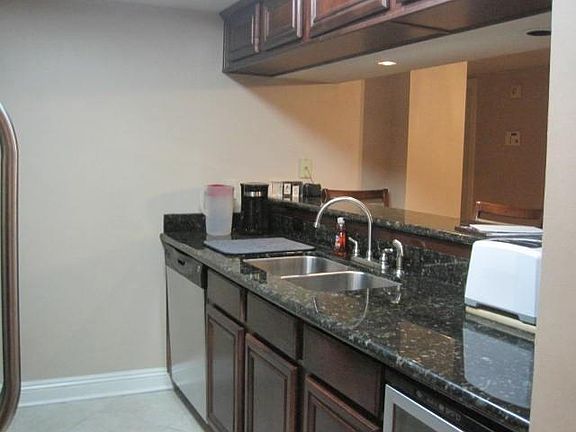 4th image of 3456 Cleary Ave Ste 503