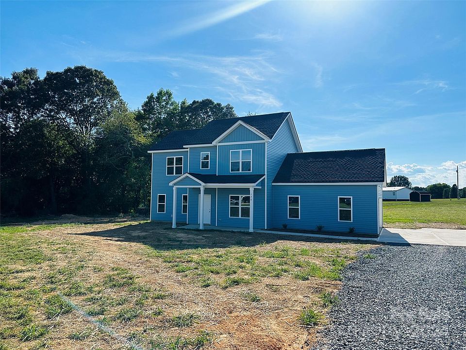 2nd image of 170 Stanfield Farm Ln