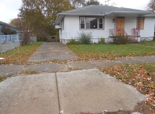 440 156th Pl, Calumet City, IL