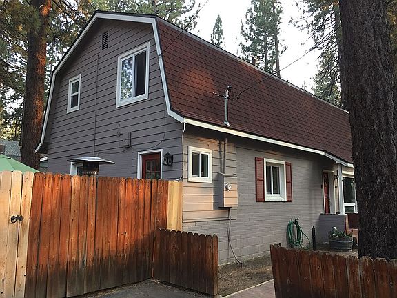 3rd image of 2634 Knox Ave
