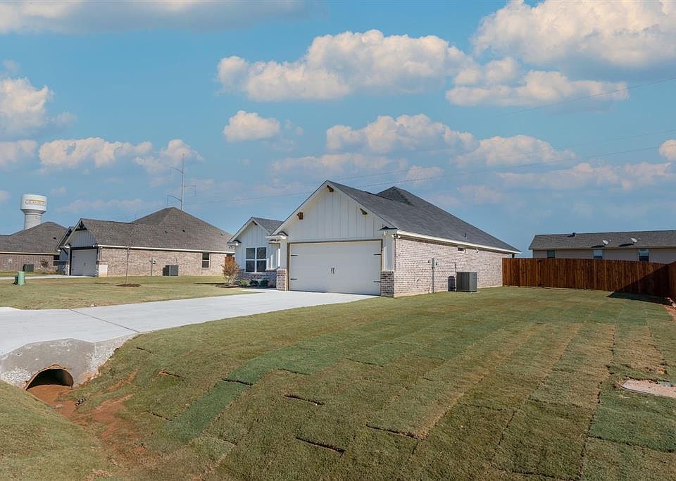 3019 Meandering Way, Granbury, TX 76049 Zillow