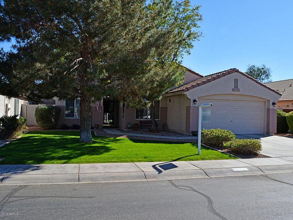 1st image of 1421 W Flintlock Way