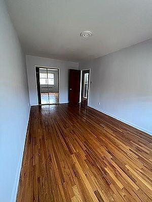 2nd image of 189 27th Ave #2