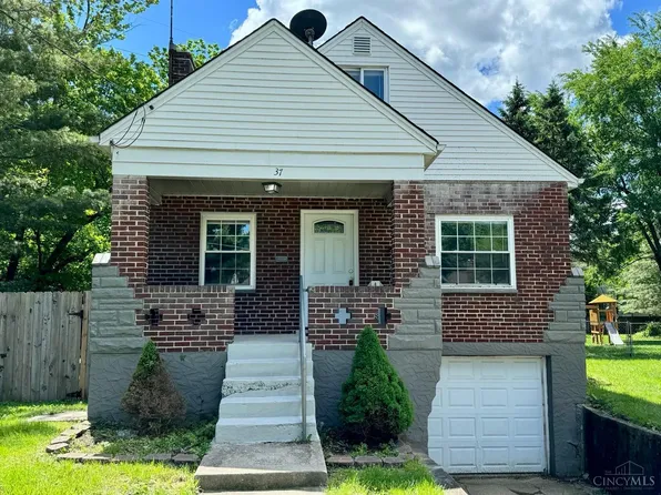 37 Hartwell Ct, Cincinnati, OH 45216