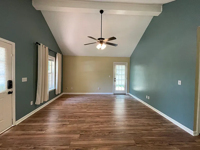 604 Huntington Pl — Photo 7