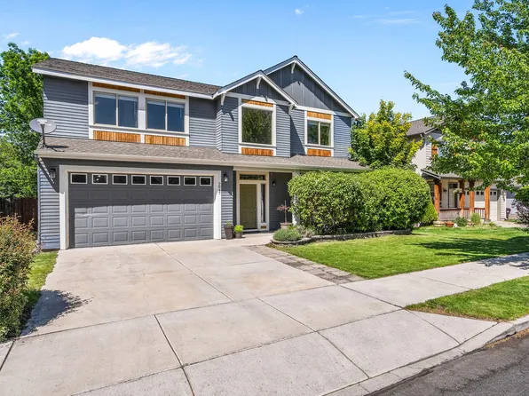 2847 SW Indian Pl, Redmond, OR 97756