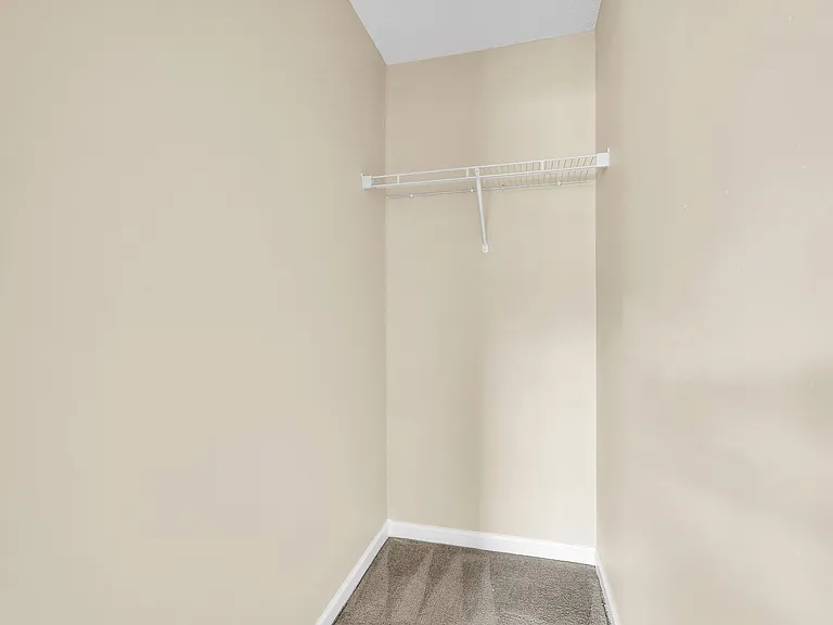 659 Red Oak Ln — Photo 37