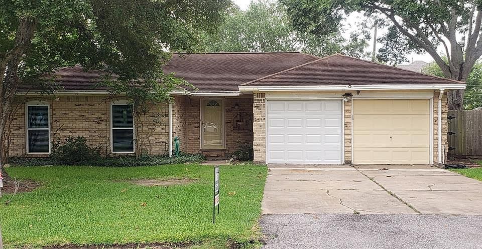 1st image of 522 Seminole Dr