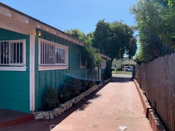 3209 W 110th St APT B, Inglewood, CA 90303